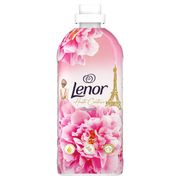 Lenor Sensitive Soft Embrace 930ml