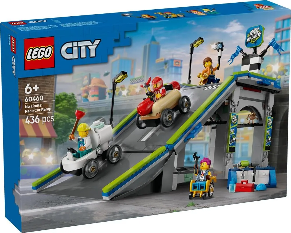 LEGO® City Bez granic: tor z rampami dla wyścigówek 60460